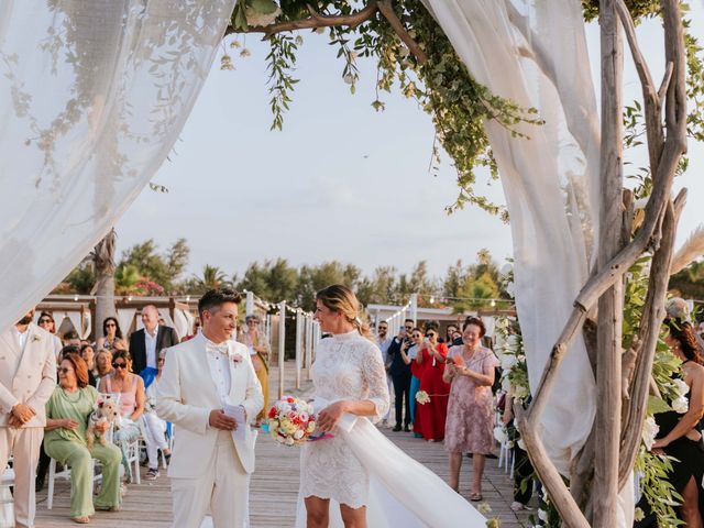 Il matrimonio di Claudia e Francesca a Margherita di Savoia, Bari 53