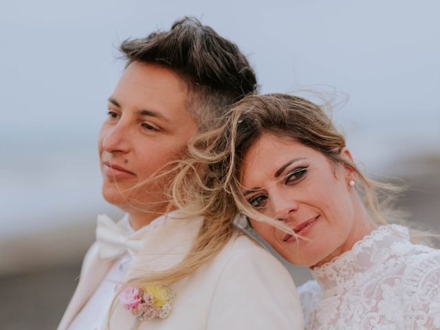 Il matrimonio di Claudia e Francesca a Margherita di Savoia, Bari 92