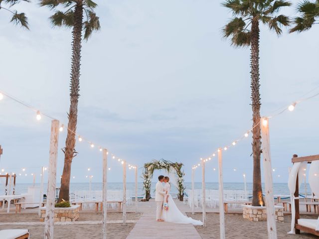 Il matrimonio di Claudia e Francesca a Margherita di Savoia, Bari 97