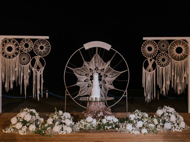 Il matrimonio di Claudia e Francesca a Margherita di Savoia, Bari 155