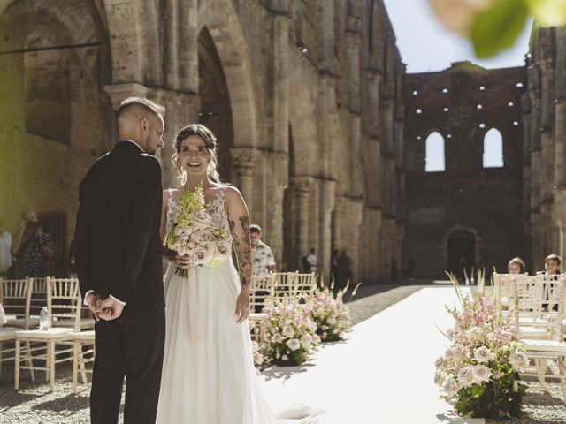 Il matrimonio di Andrea e Desy a Chiusdino, Siena 25