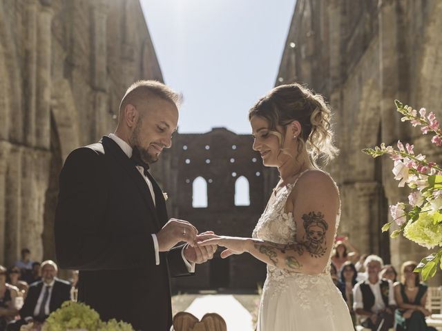 Il matrimonio di Andrea e Desy a Chiusdino, Siena 27
