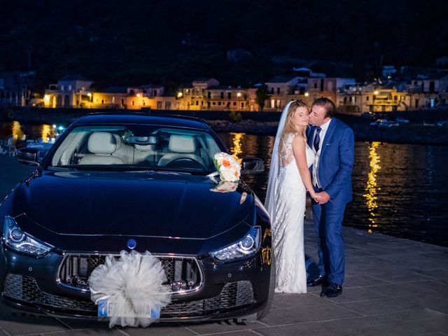 Il matrimonio di Massimo e Sandra a Acireale, Catania 27