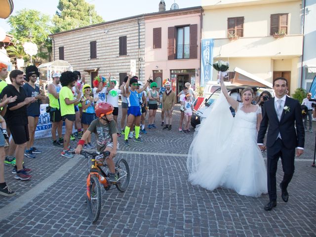 Il matrimonio di Daniele e Elisa a Gradara, Pesaro - Urbino 5