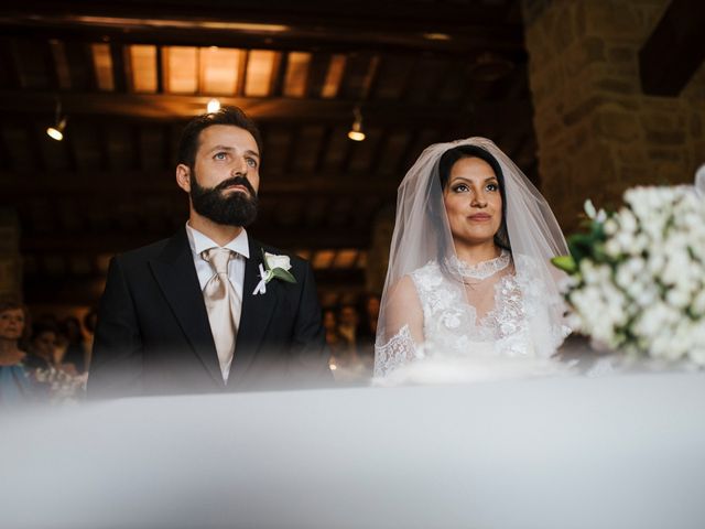 Il matrimonio di Alessio e Maria Sole a Castelraimondo, Macerata 14