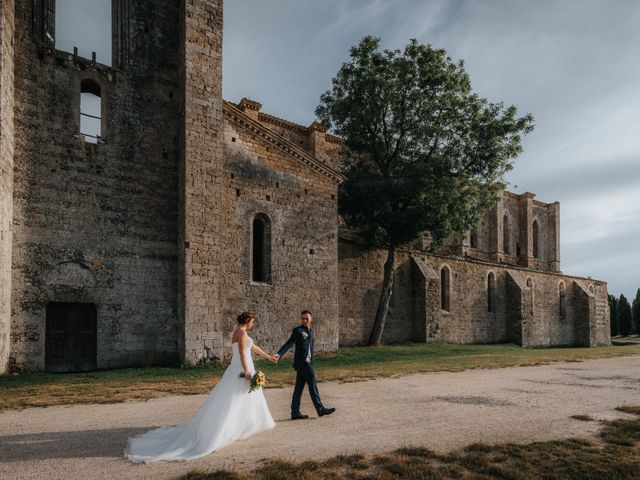 Il matrimonio di Andrea e Serena a Chiusdino, Siena 11