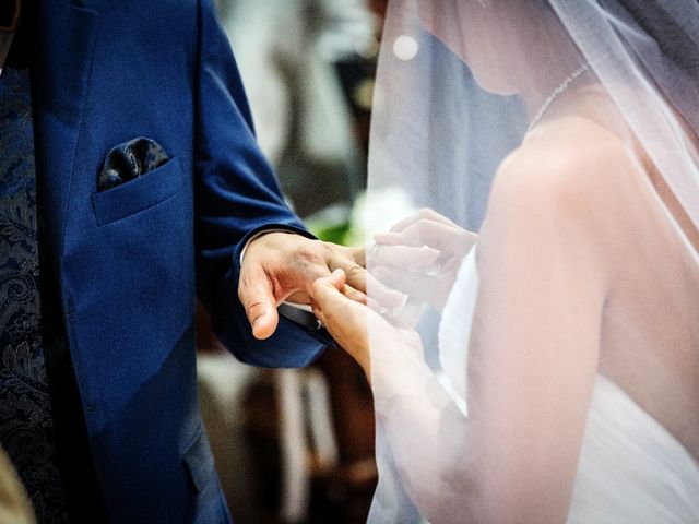 Il matrimonio di Davide e Giusy a Cantù, Como 15