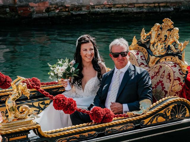 Il matrimonio di Matteo e Sara a Venezia, Venezia 15