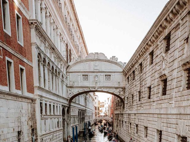 Il matrimonio di Matteo e Sara a Venezia, Venezia 24