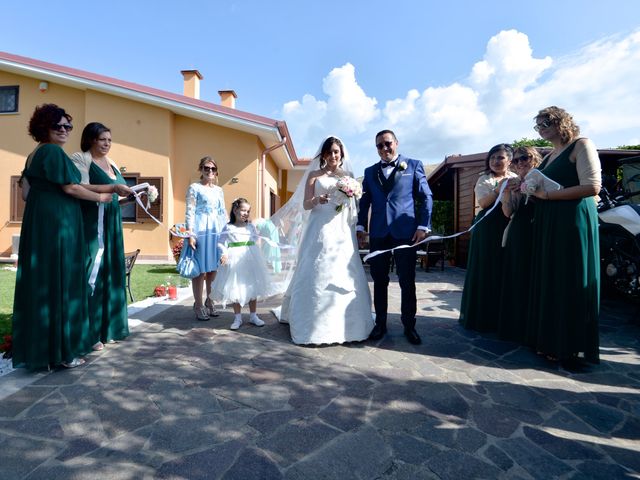 Il matrimonio di Francesco e Roberta a Castelnuovo di Farfa, Rieti 2