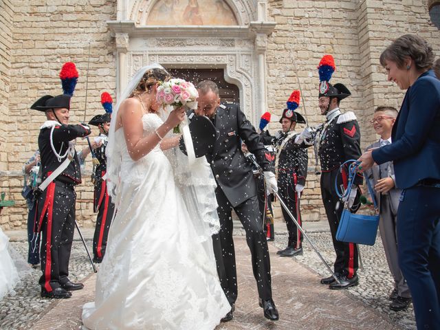 Il matrimonio di Francesco e Roberta a Castelnuovo di Farfa, Rieti 33