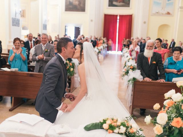 Il matrimonio di Tiziano e Ladis a Ischia di Castro, Viterbo 32