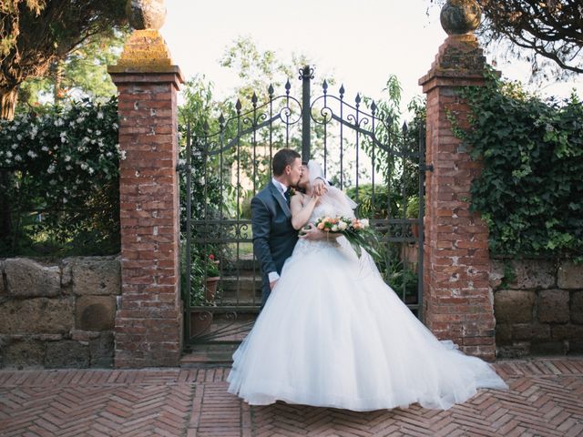 Il matrimonio di Tiziano e Ladis a Ischia di Castro, Viterbo 39