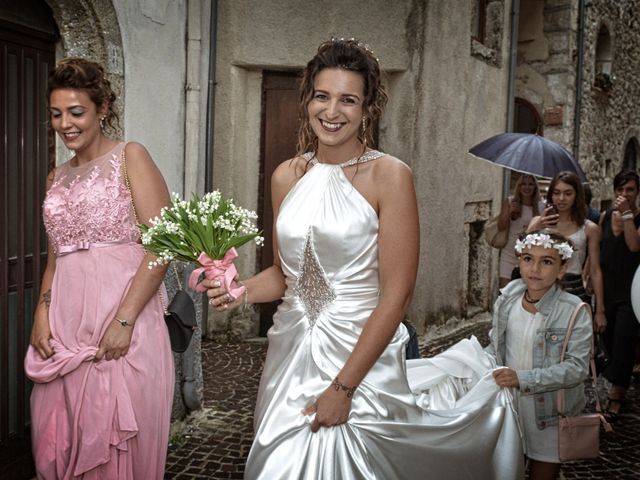 Il matrimonio di Emilio e Laetitia a Castel San Vincenzo, Isernia 12