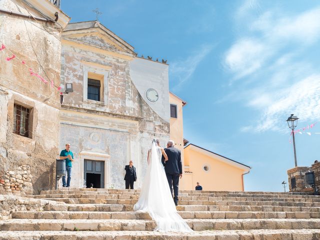 Il matrimonio di Mattia e Isabella a Gavignano, Roma 8