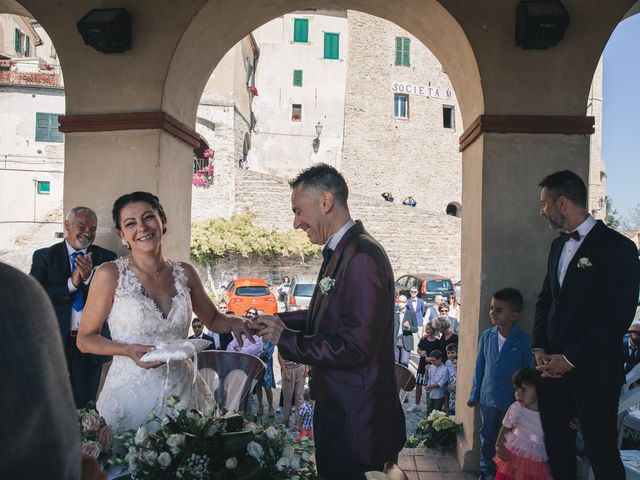 Il matrimonio di Sabrina e Emanuele a Genga, Ancona 12