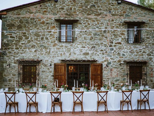 Il matrimonio di Connor e Abbey a Bucine, Arezzo 26