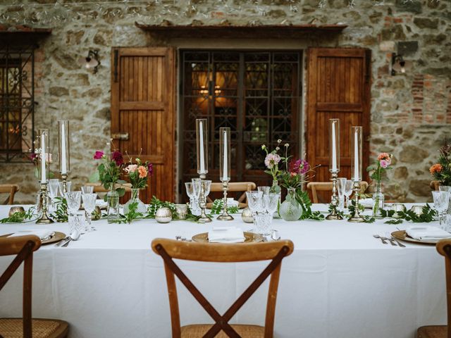 Il matrimonio di Connor e Abbey a Bucine, Arezzo 27