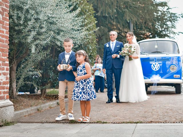 Il matrimonio di Simone e Roberta a Oleggio, Novara 15