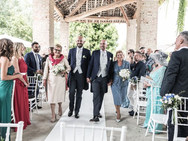 Il matrimonio di Valerio e Enrico a Travacò Siccomario, Pavia 22