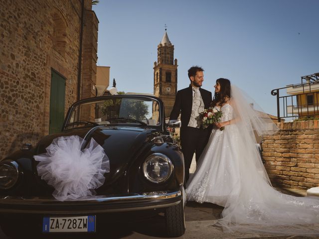 Il matrimonio di riccardo e monica a Roseto degli Abruzzi, Teramo 13