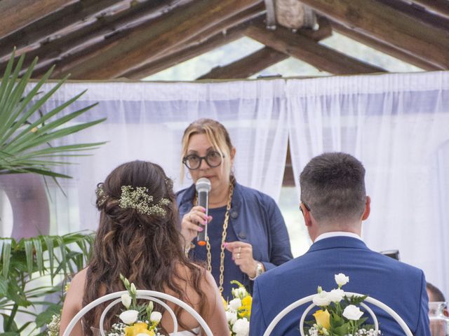 Il matrimonio di Andrea e Silvia a Vergiate, Varese 17