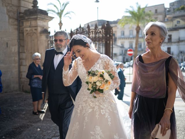 Il matrimonio di Caterina e Francesco a Modica, Ragusa 16