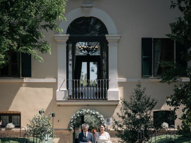 Il matrimonio di Massimo  e Linda  a Ravenna, Ravenna 32