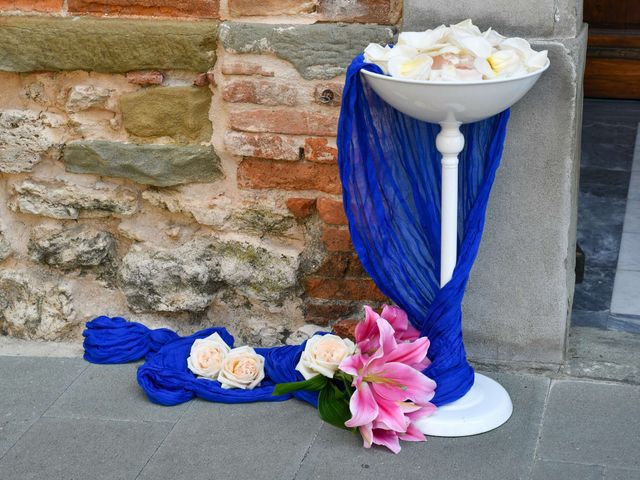 Il matrimonio di Andrea e Selena a Pieve a Nievole, Pistoia 32