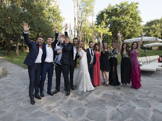 Il matrimonio di Flavio e Rossella a Monteriggioni, Siena 19
