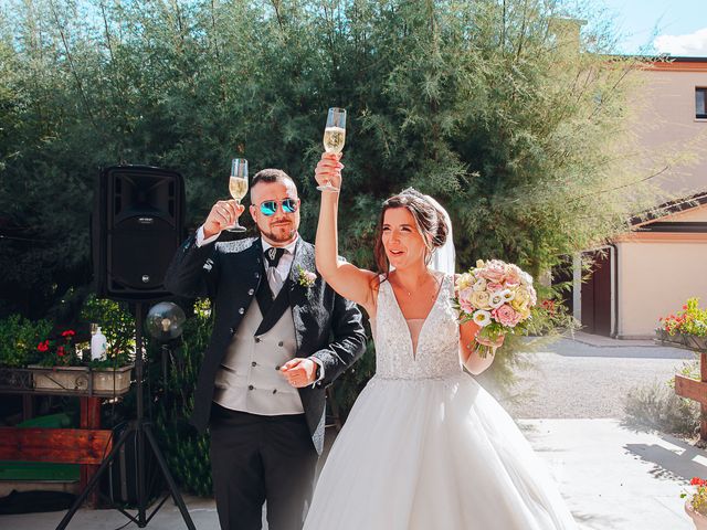 Il matrimonio di Alessandro e Francesca a Comacchio, Ferrara 35