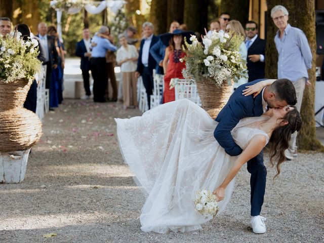 Il matrimonio di Luca e Giada a Vergiate, Varese 27