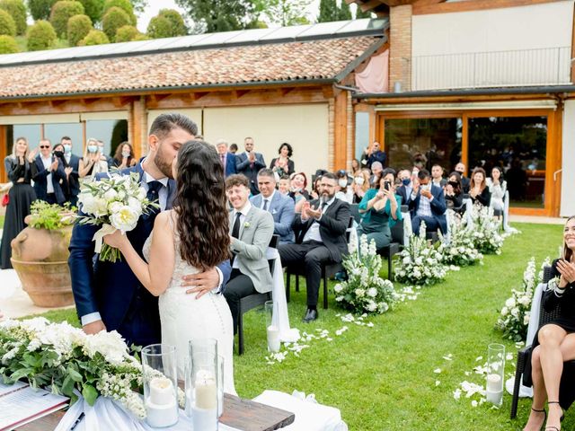 Il matrimonio di Fabio e Alexandra a Cocconato, Asti 33