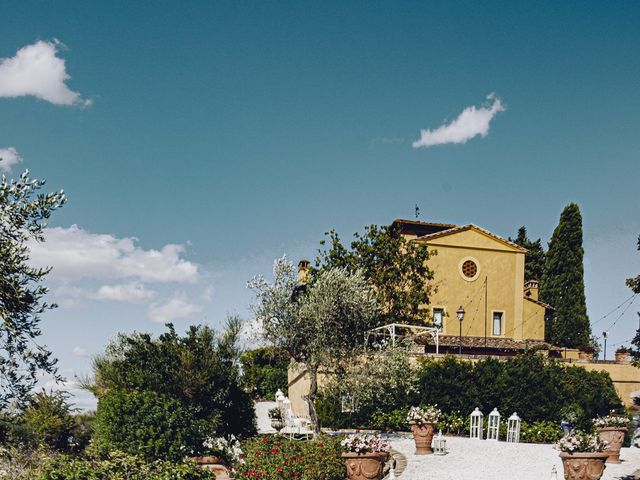 Il matrimonio di Lorenzo e Serena a Montespertoli, Firenze 11