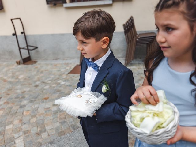 Il matrimonio di Tommaso e Serena a Peschiera Borromeo, Milano 27