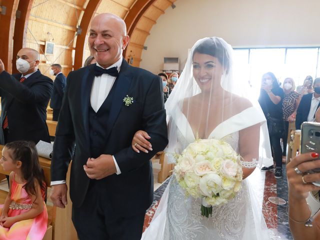 Il matrimonio di Enrico e Alessia a Napoli, Napoli 14
