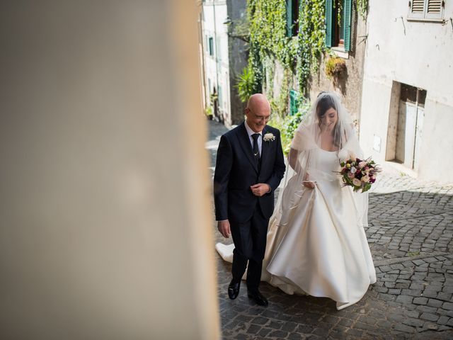 Il matrimonio di Edoardo e Sara a Anguillara Sabazia, Roma 2
