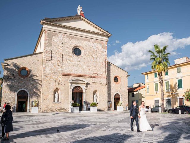 Il matrimonio di Emilio e Laura a Carrara, Massa Carrara 29