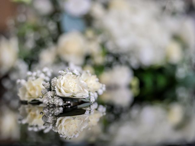 Il matrimonio di Simona e Roberto a Foggia, Foggia 22