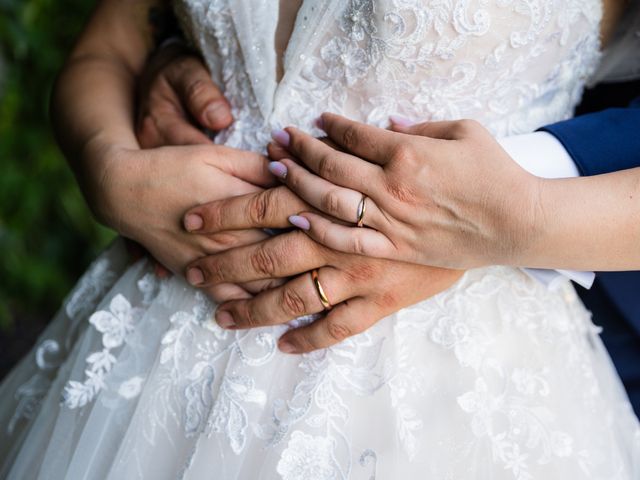 Il matrimonio di Ivan e Serena a Tornaco, Novara 25