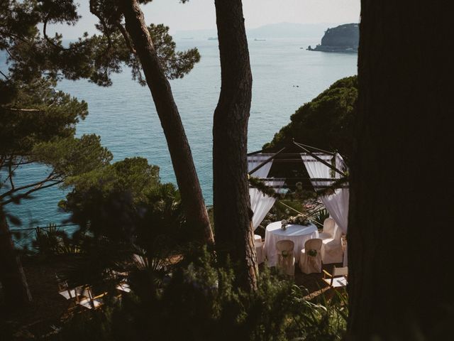 Il matrimonio di Marco e Alice a Celle Ligure, Savona 30