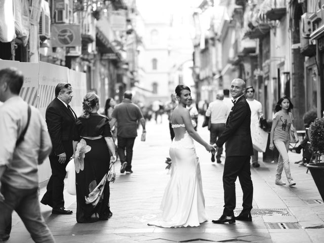 Il matrimonio di Genny e Tina a Napoli, Napoli 13