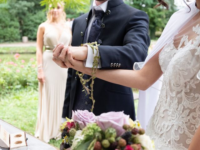 Il matrimonio di Yuriko e Manuel a Castel San Pietro Terme, Bologna 43