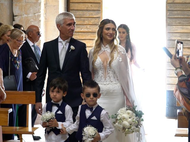 Il matrimonio di Roberta e Vincenzo a Foggia, Foggia 14