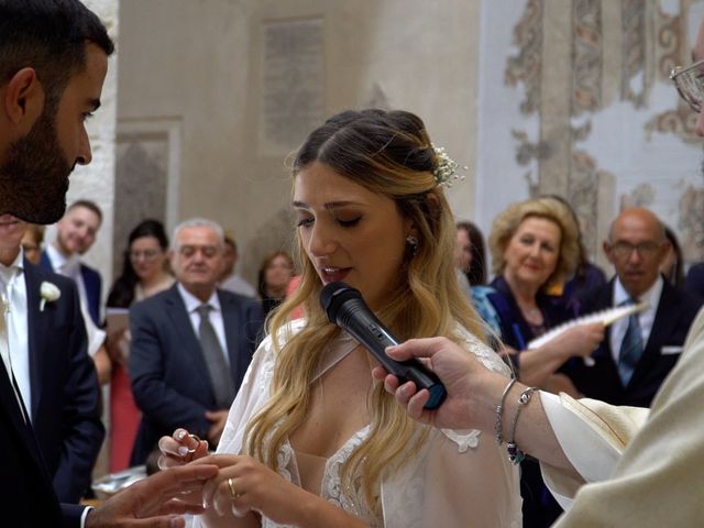 Il matrimonio di Roberta e Vincenzo a Foggia, Foggia 15