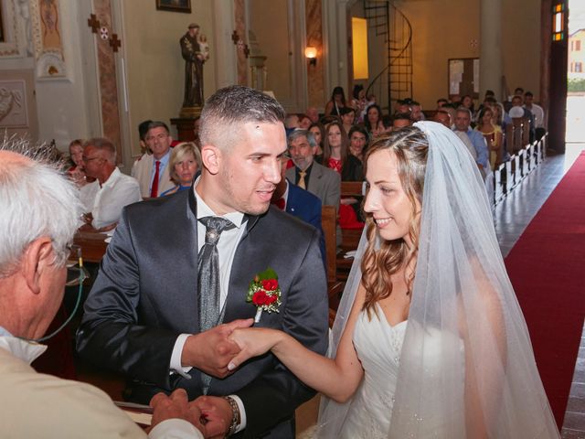 Il matrimonio di Alessio e Jessica a Tavazzano con Villavesco, Lodi 16