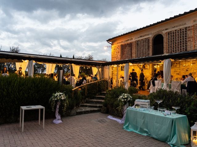 Il matrimonio di Luca e Valentina a Carmignano, Prato 113