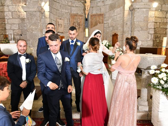 Il matrimonio di Luca e Federica  a Olbia, Sassari 9