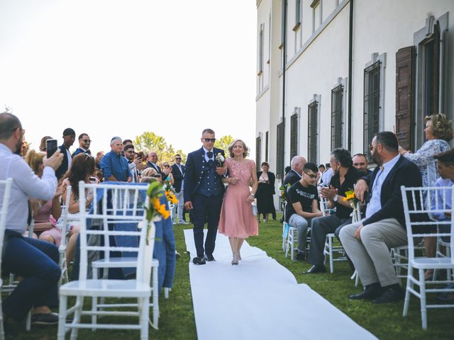 Il matrimonio di Luciano e Elena a Turano Lodigiano, Lodi 32