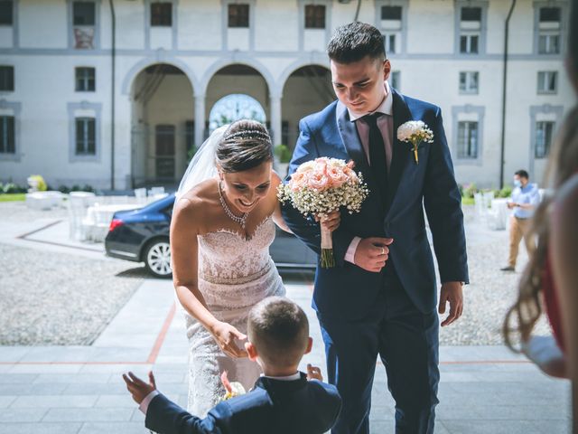 Il matrimonio di Luciano e Elena a Turano Lodigiano, Lodi 37